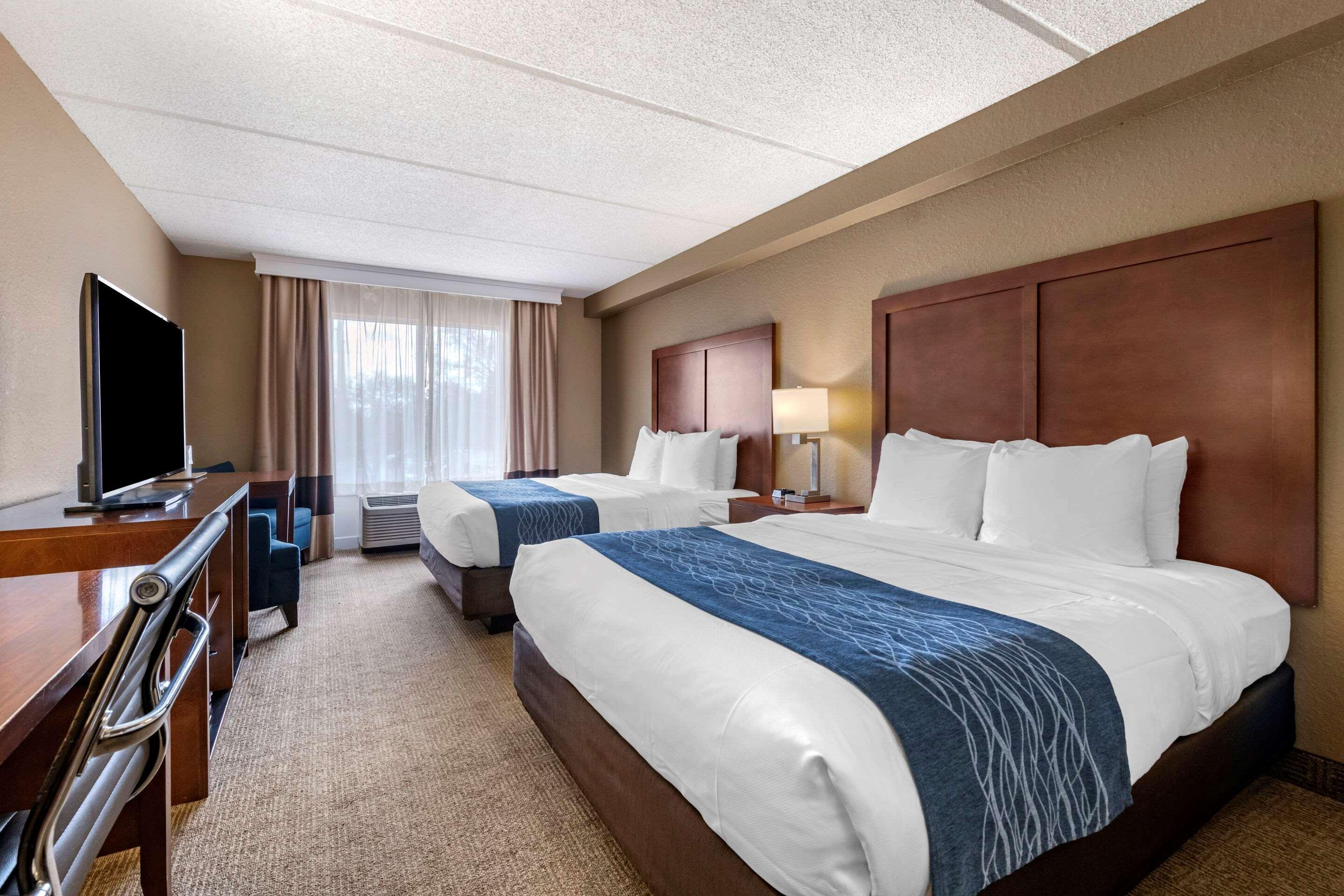 Comfort Inn&suites Orlando North 3*