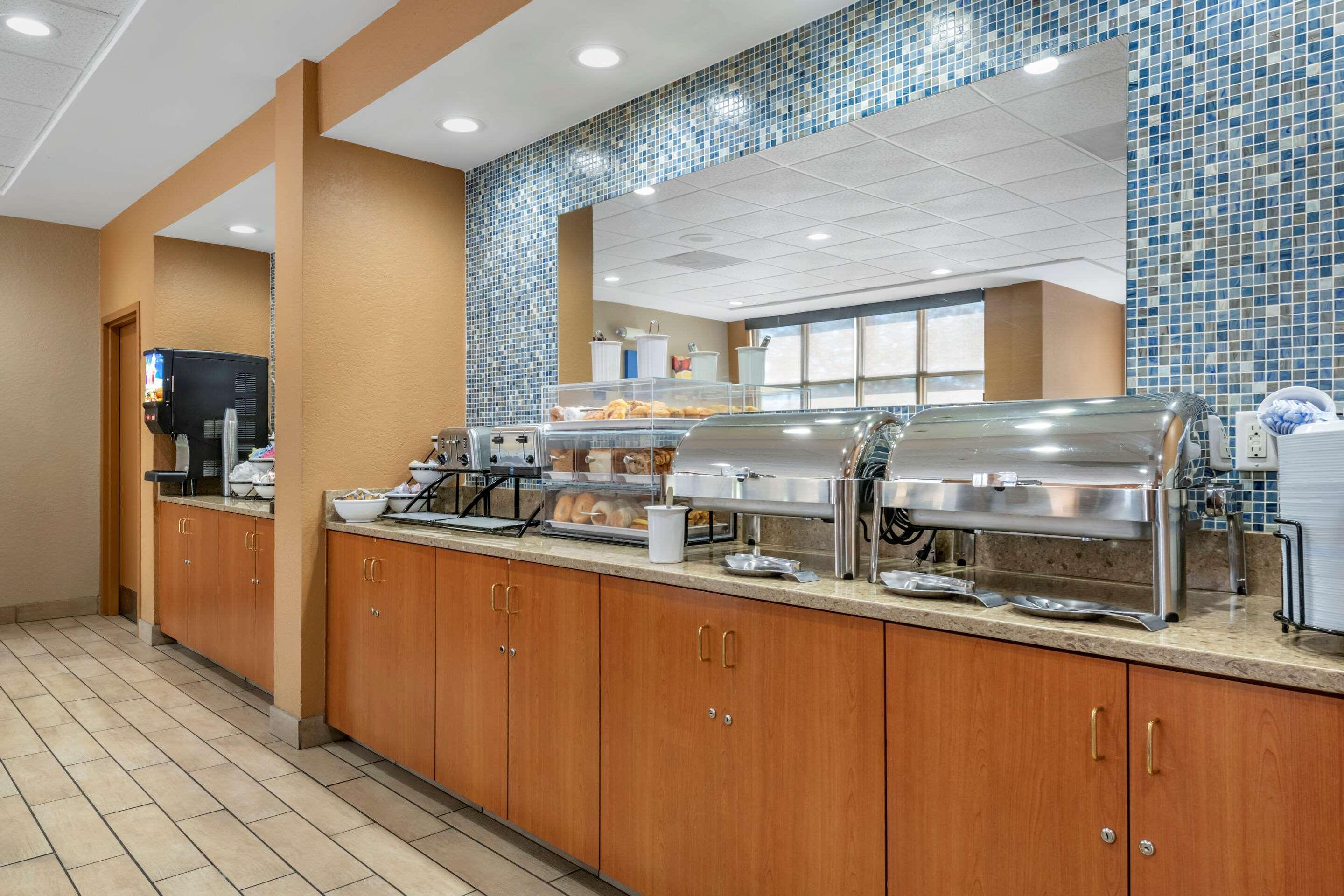 Comfort Inn&suites Orlando North Hotel Sanford