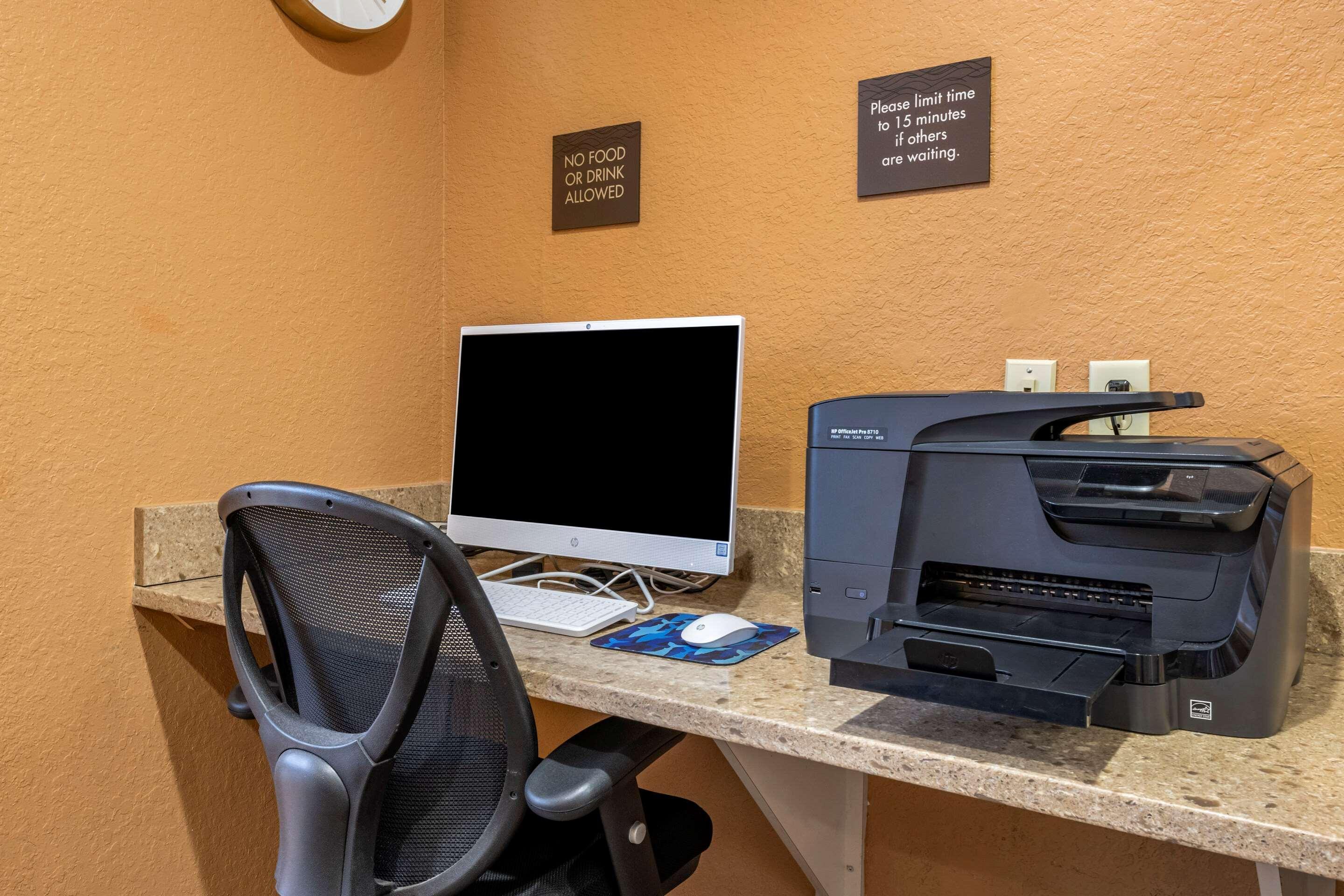 Comfort Inn&suites Orlando North Hotel